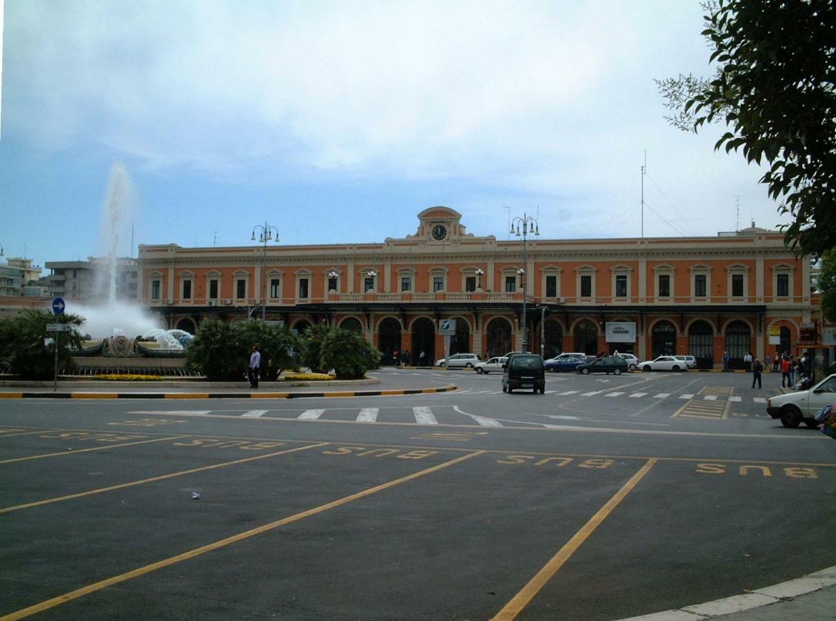 Alla Corte Della Suocera Bari Exterior photo